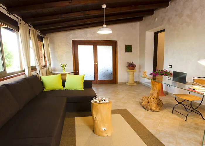 Lekythos לינה וארוחת בוקר 4*