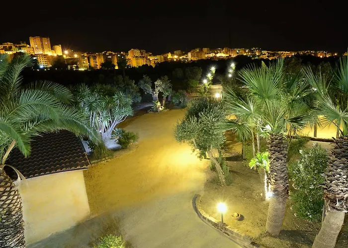 לינה וארוחת בוקר Lekythos