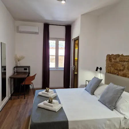 فندق مبيت وإفطار Lekythos 4*