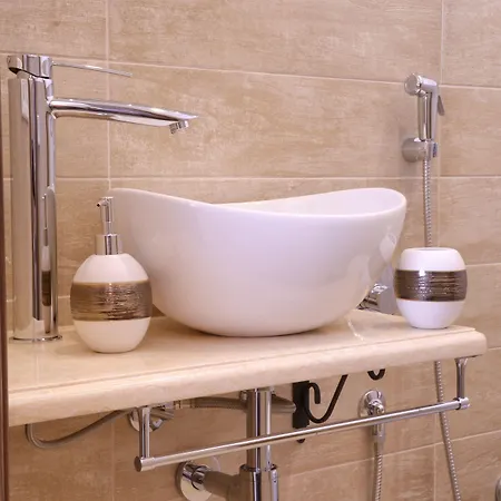 Bed and breakfast Lekythos 4*
