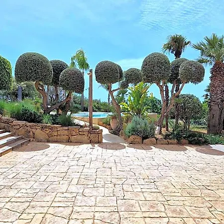 Frühstückspension Lekythos 4*