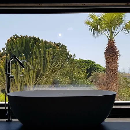 Lekythos Bed & Breakfast 4*